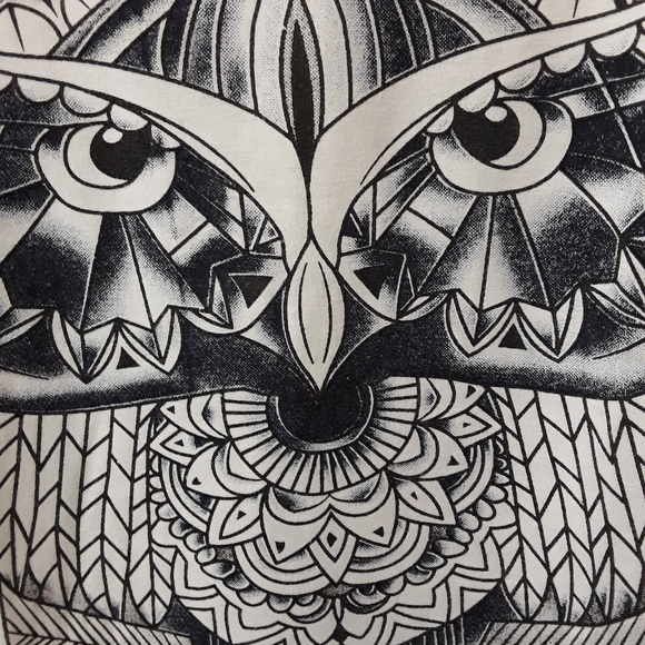Boho Abstract Owl Tee Shirt M L NWOT - Picture 3 of 7